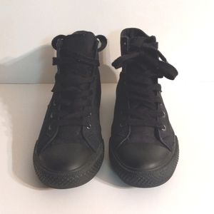 LEVI STRAUSS Women's Size 6.5 Sneaker Black